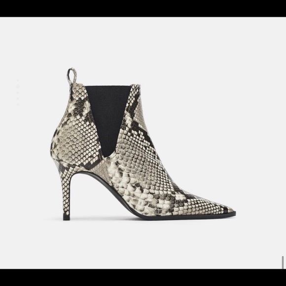 NWT ZARA Snakeskin print leather ankle booties - Picture 4 of 6